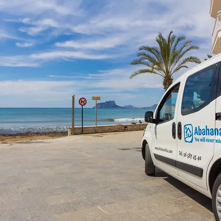 Abahana Villas Cristina Villa *