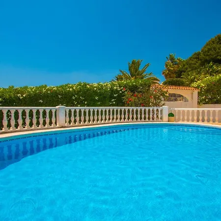 Abahana Villas Cristina
